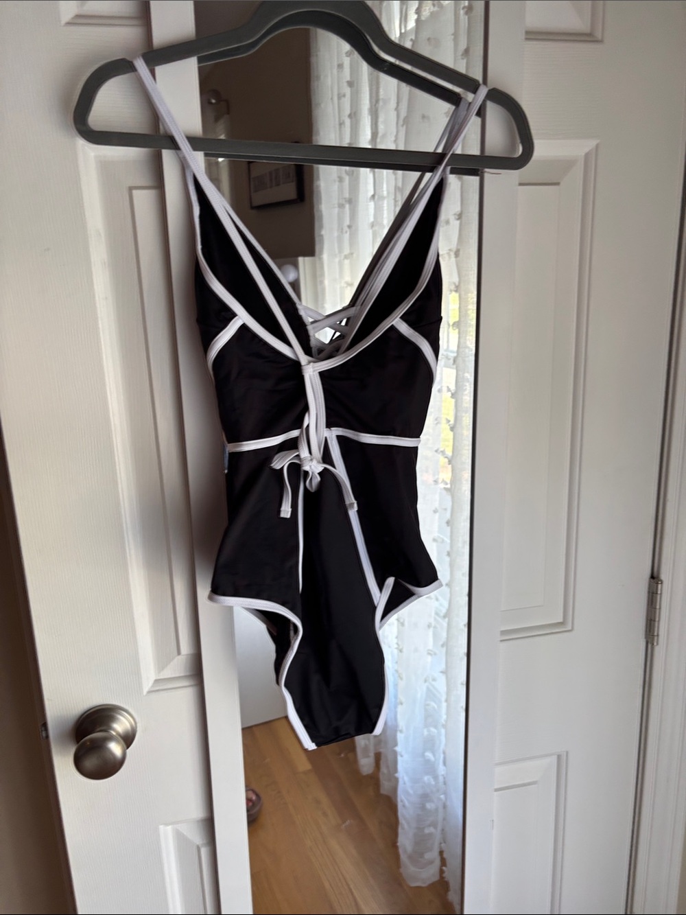 NWT CUPSHE SLIM AND SCULPT one piece swimsuit with Tummy control - Picture 4 of 9